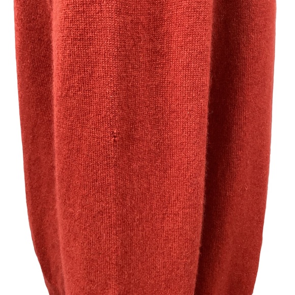 Saks 5th Avenue Classic Cashmere Sweater Amber - Picture 7 of 11